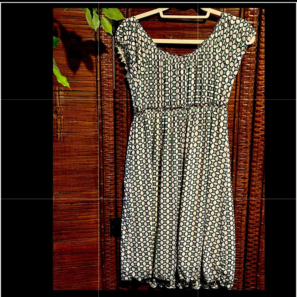 Max Studio black green and cream colored sleeveless midi dress